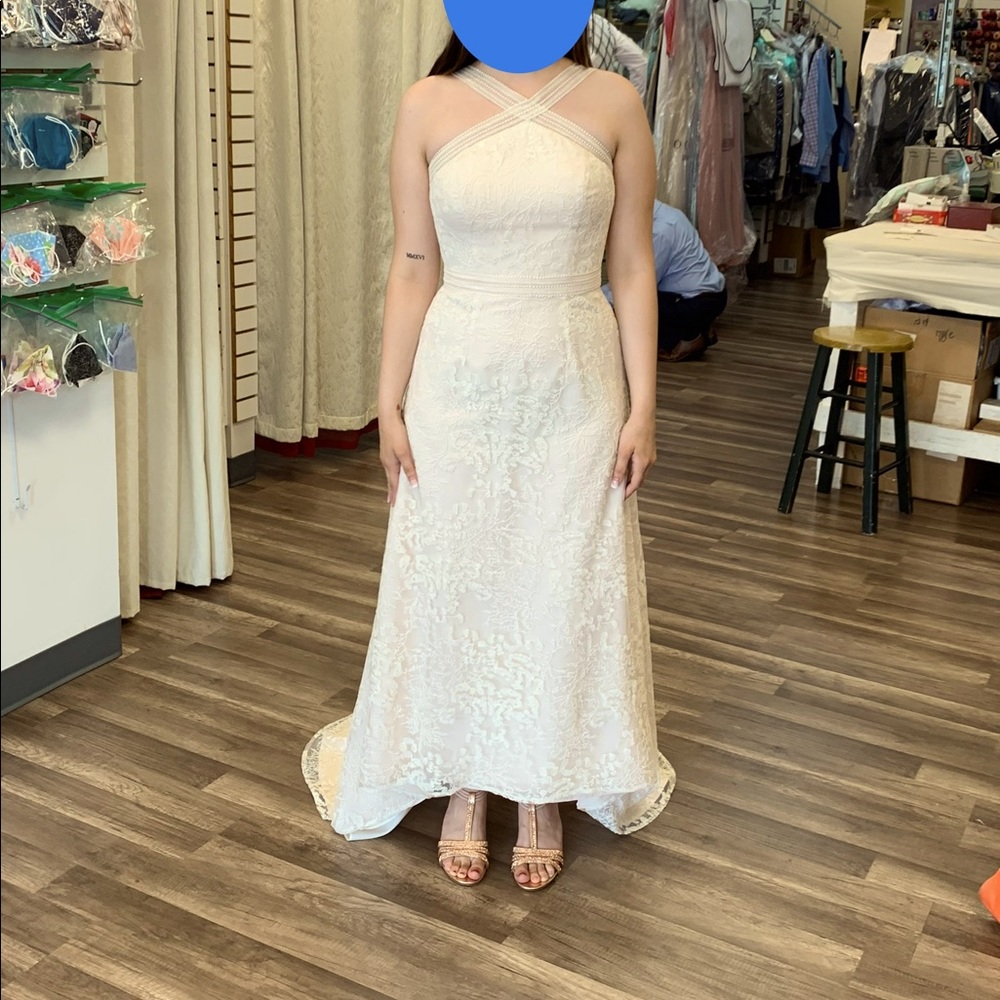 Gorgeous lace wedding dress size 8